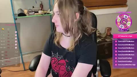 Snapshot of luluv chatting on March 3, 1:53 am Lulu online show from March 3, 1:53 am