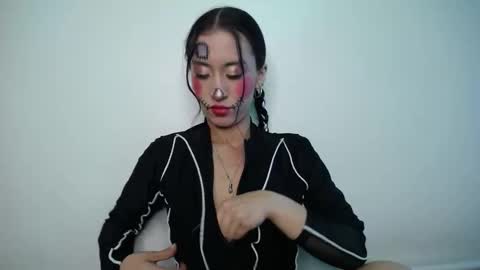 Snapshot of luly_blue chatting on October 28, 4:49 am Luly online show from October 28, 4:49 am