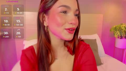 L U M A online show from April 15, 3:13 am