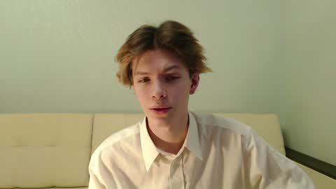 Snapshot of lumeris chatting on January 1, 1:05 pm Felix online show from January 1, 1:05 pm