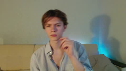 Snapshot of lumeris chatting on January 6, 11:51 am Felix online show from January 6, 11:51 am