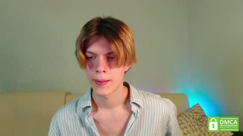 Snapshot of lumeris chatting on January 26, 5:56 am Felix online show from January 26, 5:56 am