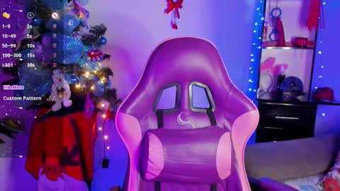 Snapshot of luna__cute chatting on November 27, 5:37 pm Luna online show from November 27, 5:37 pm