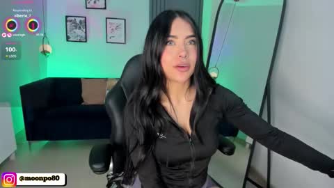     online show from March 6, 3:41 pm