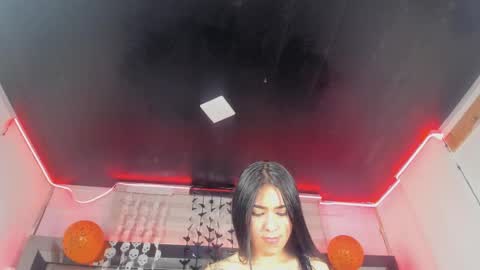 Snapshot of luna__scarlett chatting on October 7, 1:25 am luna online show from October 7, 1:25 am