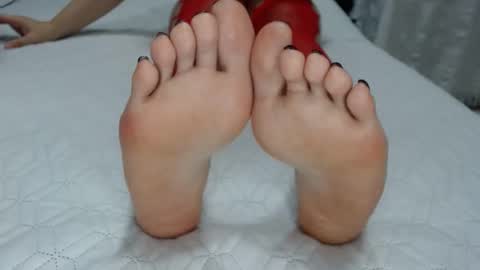 Snapshot of luna_bluebery chatting on September 11, 3:39 am Luna--Blueberry online show from September 11, 3:39 am