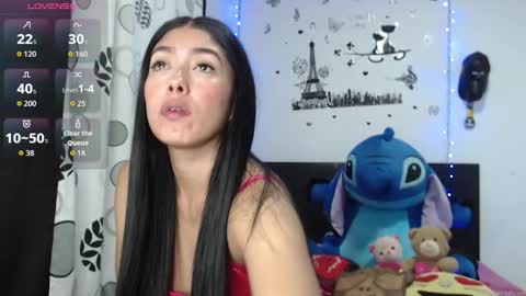 Luna charlotte95 online show from January 8, 2:47 am