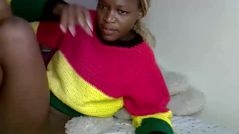 maskedmalkia online show from March 24, 8:25 pm