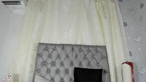 Luna Eva online show from January 9, 6:36 pm