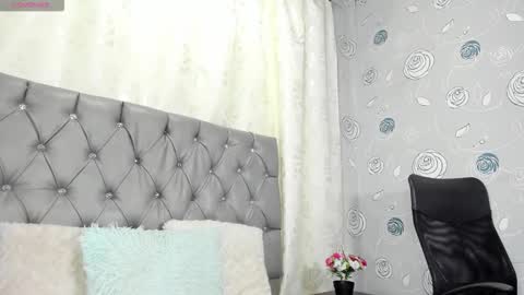 Luna Eva online show from March 25, 2:56 pm