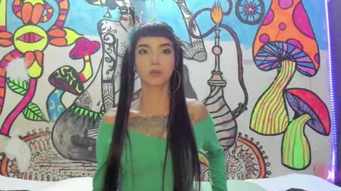 Snapshot of luna_gc chatting on February 21, 12:05 am luna_gc online show from February 21, 12:05 am