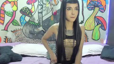 Snapshot of luna_gc chatting on September 16, 9:27 pm luna_gc online show from September 16, 9:27 pm