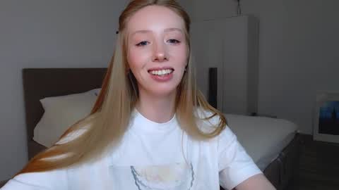 Luna online show from January 3, 9:47 pm