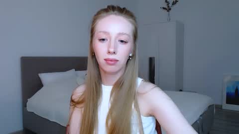 Luna online show from February 15, 7:50 pm