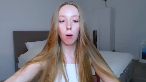 Luna online show from March 2, 10:38 pm