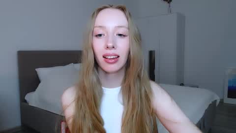 Luna online show from March 5, 11:27 pm