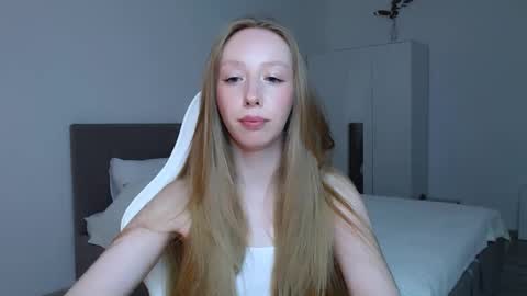 Luna online show from September 8, 8:30 pm