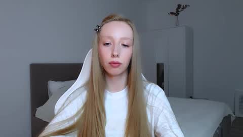 Luna online show from September 14, 7:57 pm