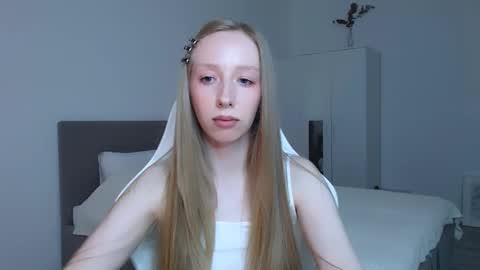 Luna online show from October 3, 8:06 pm