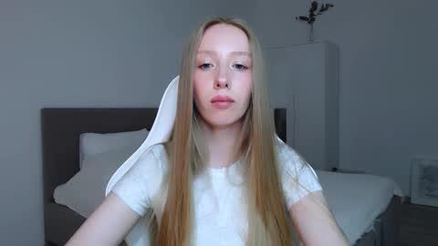 Luna online show from October 20, 8:09 pm