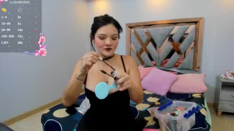 Luna  online show from October 3, 12:13 pm