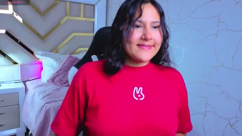 Luna  Jonez  online show from November 13, 11:31 am