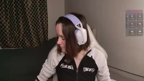 luna_loveeee online show from October 26, 3:45 am