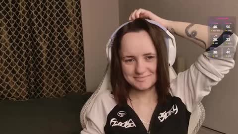 luna_loveeee online show from November 17, 3:23 am