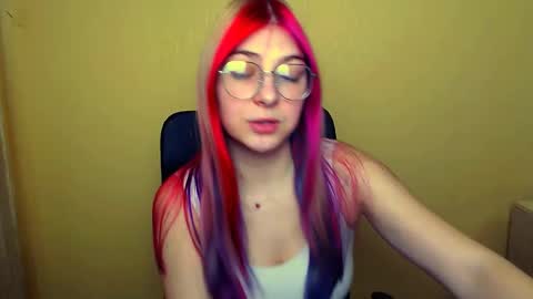 Snapshot of luna_lush_ chatting on February 21, 9:13 am Luna online show from February 21, 9:13 am