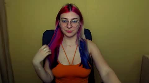 Snapshot of luna_lush_ chatting on March 6, 7:25 am Luna online show from March 6, 7:25 am