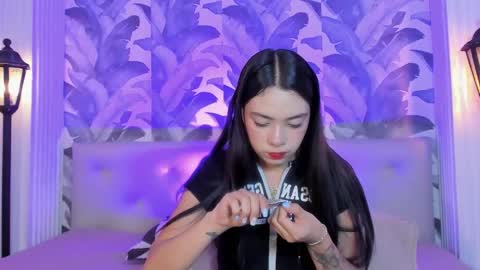 Luna Morgan online show from December 17, 3:23 am