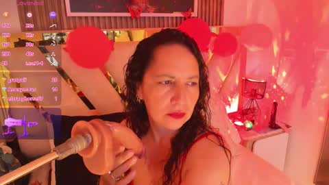 luna_naughty1 online show from February 22, 10:47 am