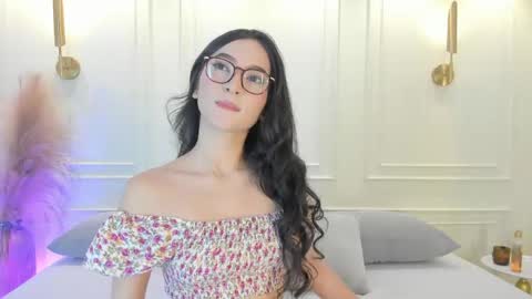 Luna online show from June 6, 11:20 pm