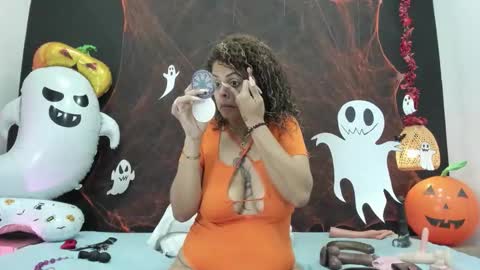 Luna online show from October 29, 8:32 pm