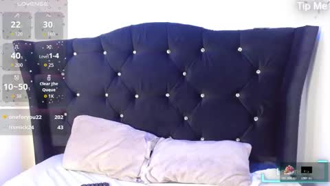 luna_starr69 online show from November 28, 9:17 pm