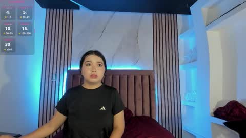 Snapshot of luna_sweeett_ chatting on September 23, 11:24 am Luna online show from September 23, 11:24 am