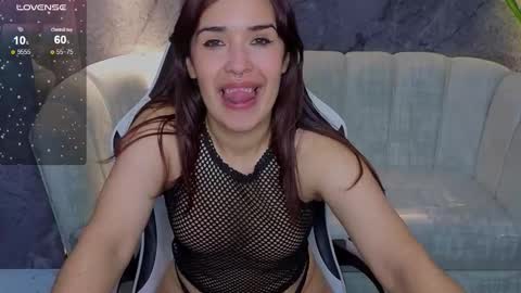 Live 1500am 2100pm COLOMBIAN HOUR online show from October 29, 1:24 pm