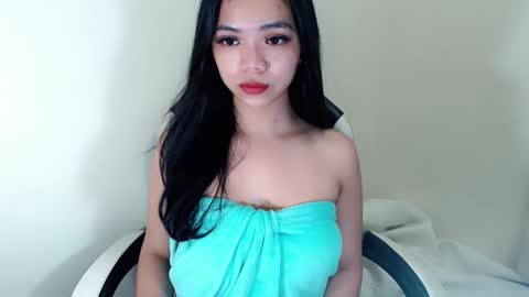 luna_whitedoll online show from May 6, 8:30 am