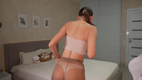 Sweet Luna online show from March 17, 6:11 pm