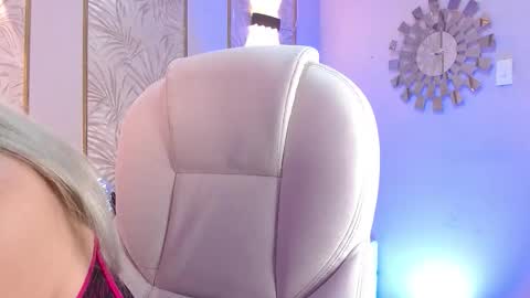 Snapshot of lunaagrey_ chatting on October 8, 4:10 am Luna online show from October 8, 4:10 am