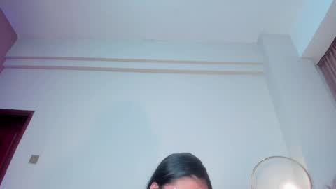 Luna Aspen online show from March 26, 4:23 pm