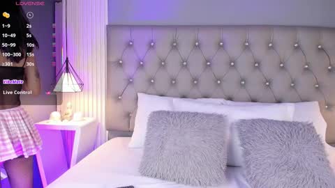 Luna  online show from March 12, 5:08 pm