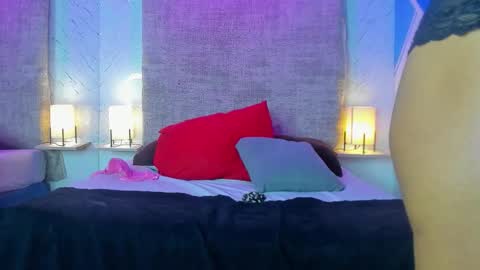 Luna online show from February 14, 8:16 pm