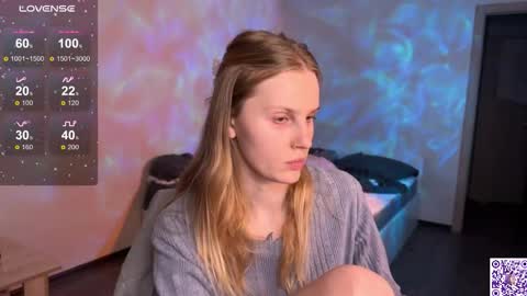 Snapshot of lunacyy chatting on September 21, 6:31 pm Britney online show from September 21, 6:31 pm