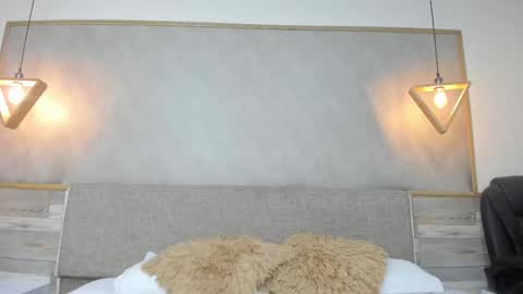 LUNA  online show from September 16, 1:12 pm