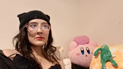 Freya online show from March 30, 1:50 am