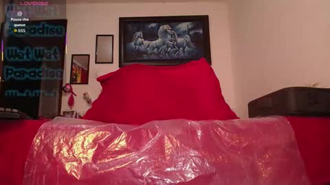 Snapshot of lunalatinacoo chatting on October 26, 9:04 am LUNA online show from October 26, 9:04 am