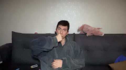 Snapshot of lunamalpica chatting on December 27, 5:20 am LunaPica online show from December 27, 5:20 am