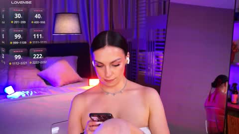 Luna  next streams Mon Fri Sat Sun 8pm-5am gmt0 online show from March 17, 8:45 pm