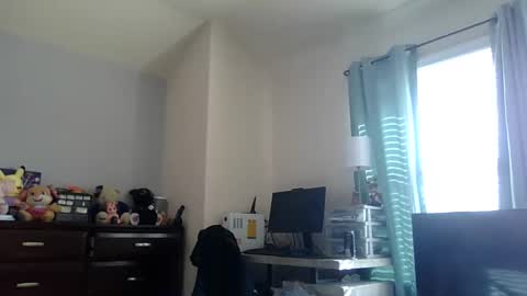 Snapshot of lunapixie2020 chatting on February 20, 9:42 pm lunapixie2020 online show from February 20, 9:42 pm